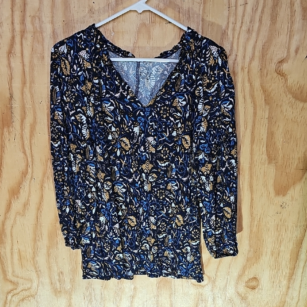 LOFT Floral V-Neck Women's Top